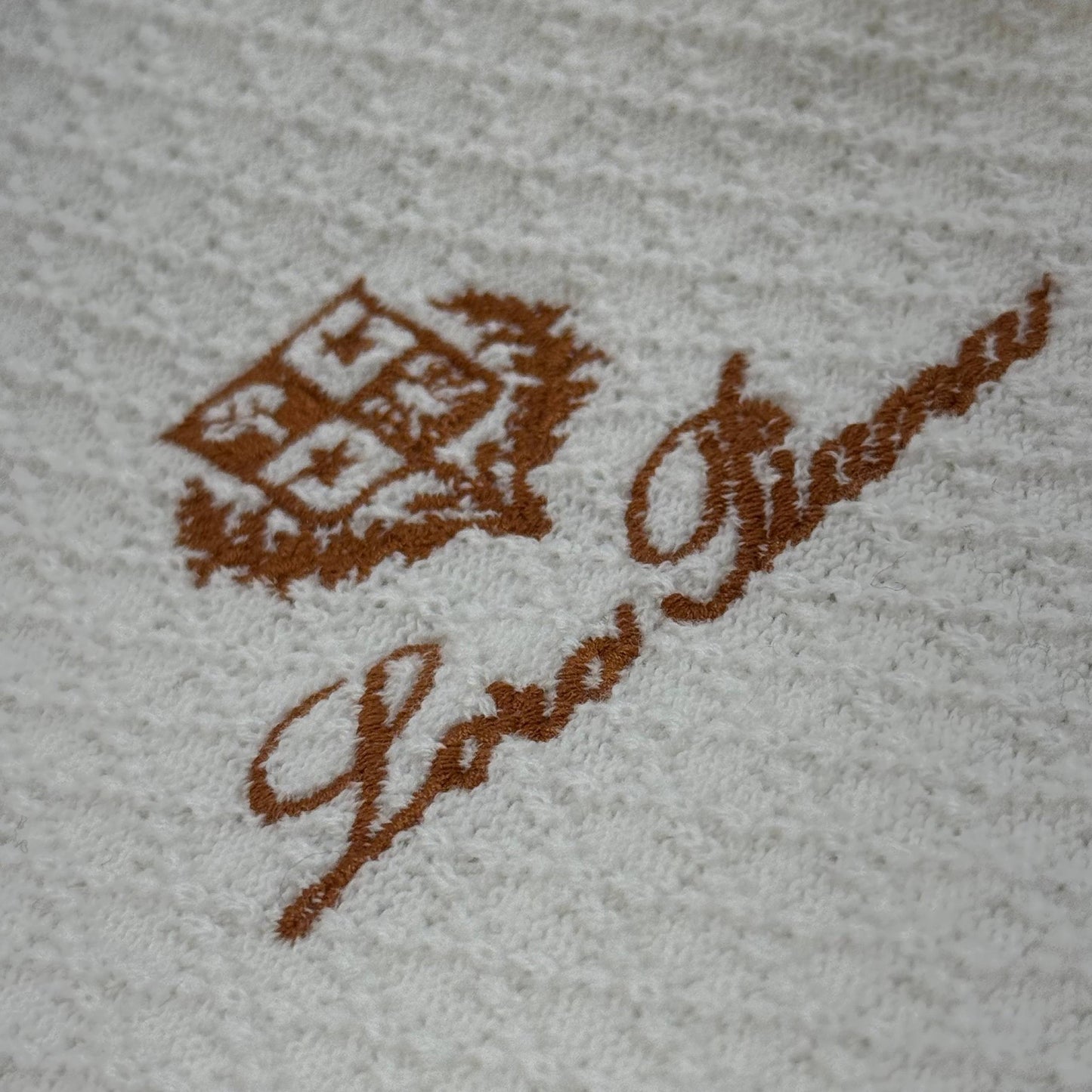 loro piana knitted round with orange neck