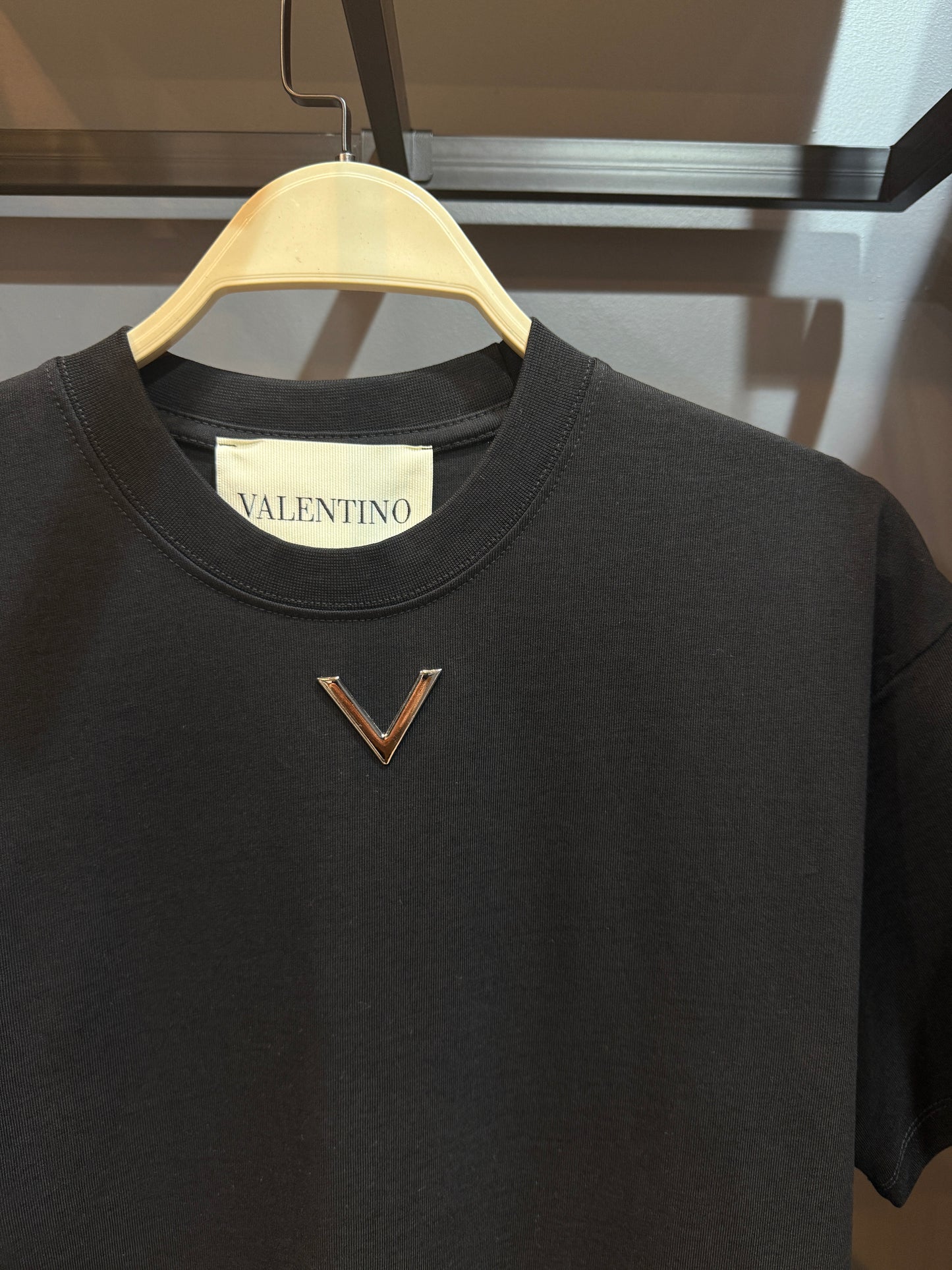Valentino – Black V-Logo T-Shirt