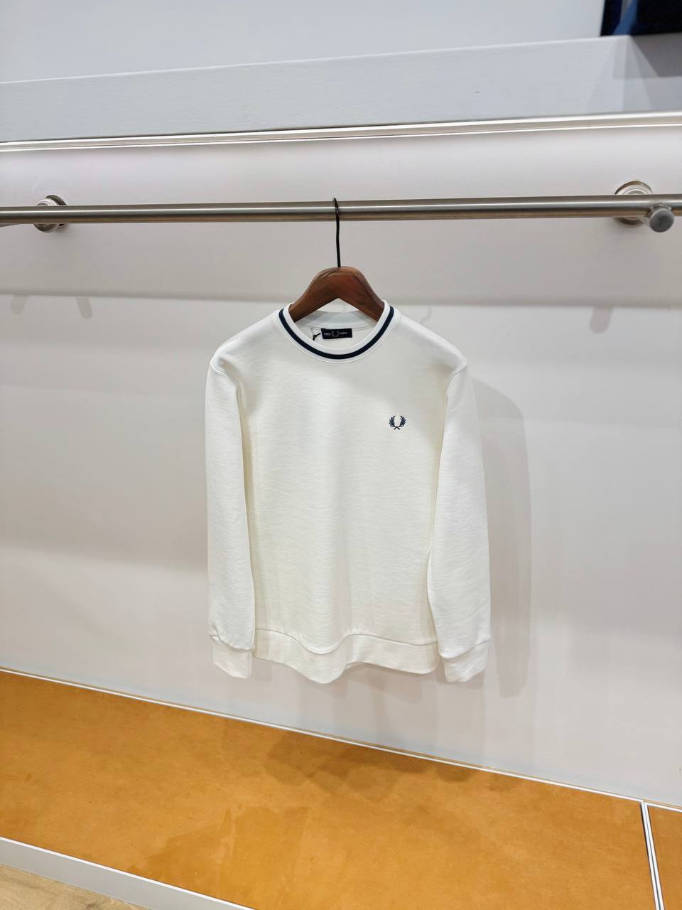 Fred Perry Twin Tipped Sweatshirt - White/Navy