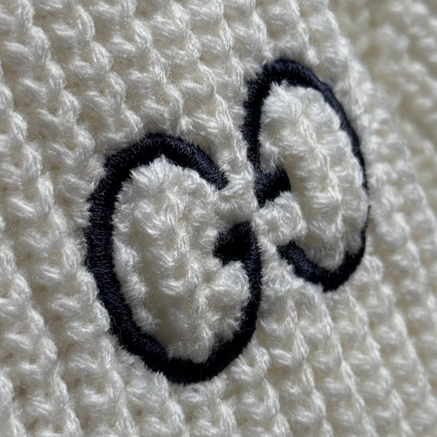 GUCCI KNITTED CARDIGAN