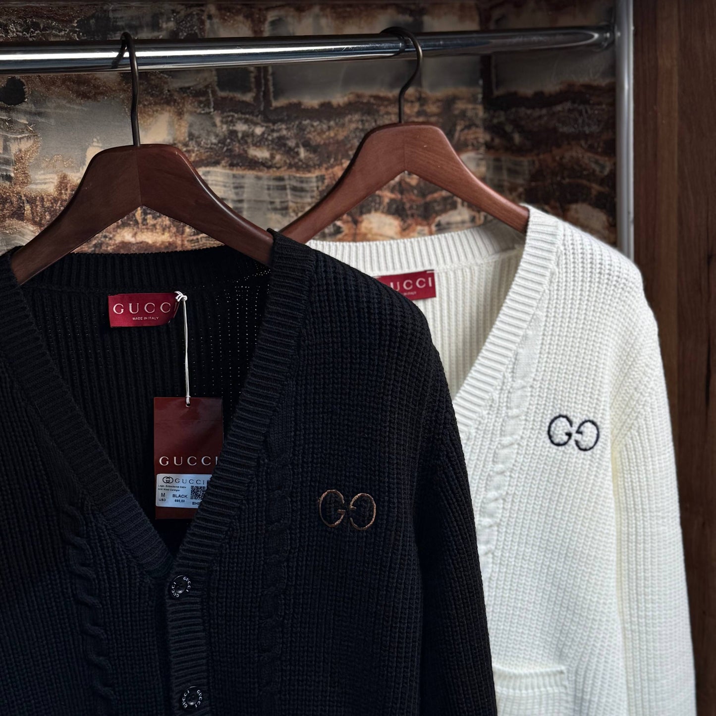 GUCCI KNITTED CARDIGAN