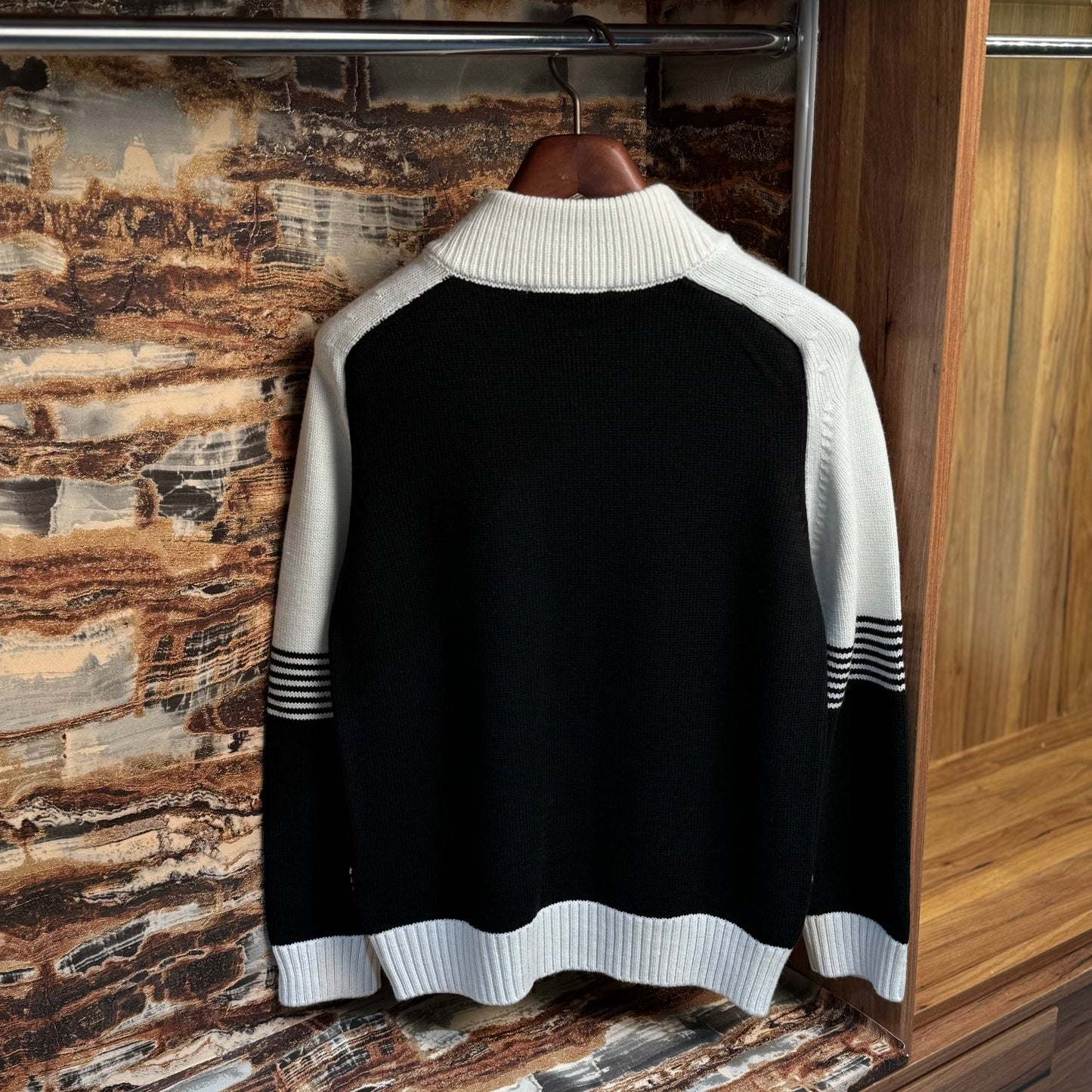 GUCCI KNITTED SWEATER