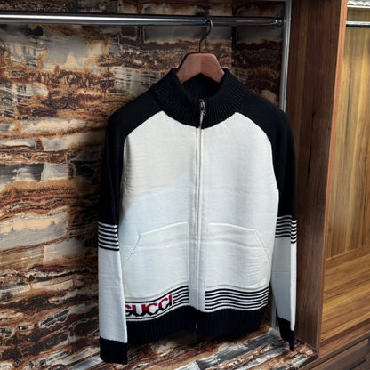 GUCCI KNITTED SWEATER