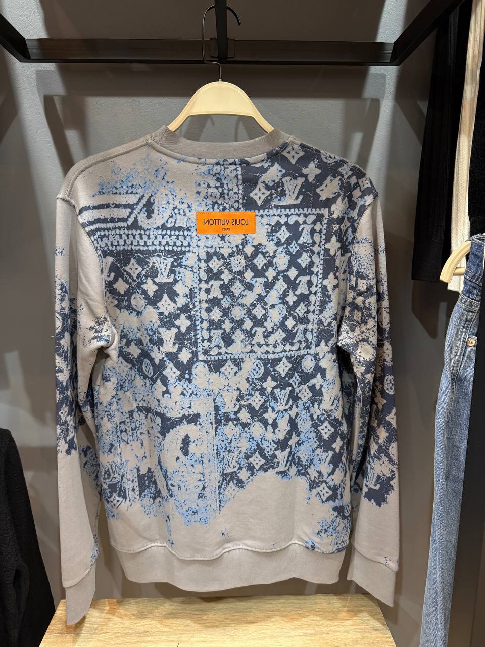 louis vuitton faded sweatshirt